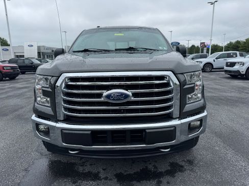 Used 2017 Ford F150 XLT w/ Equipment Group 302A Luxury AWD/4WD image 8