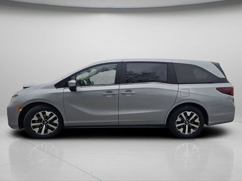 New 2026 Honda Odyssey EX-L image 6