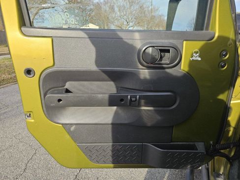 Used 2008 Jeep Wrangler X image 12