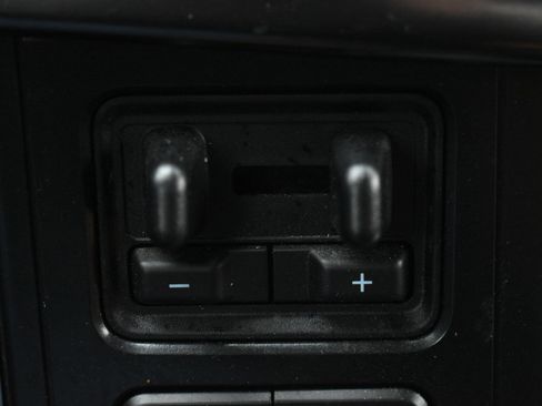 Used 2022 Ford F150 Platinum w/ Trailer Tow Package image 25