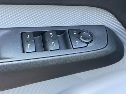 New 2027 Chevrolet Bolt RS w/ Technology Package FWD image 11