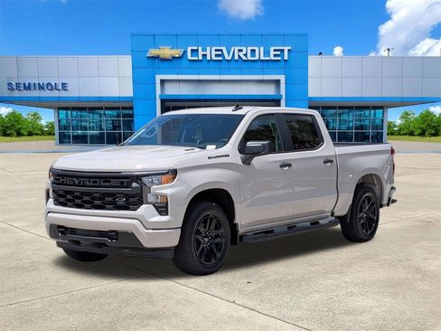 New 2026 Chevrolet Silverado 1500 Custom RWD image 2