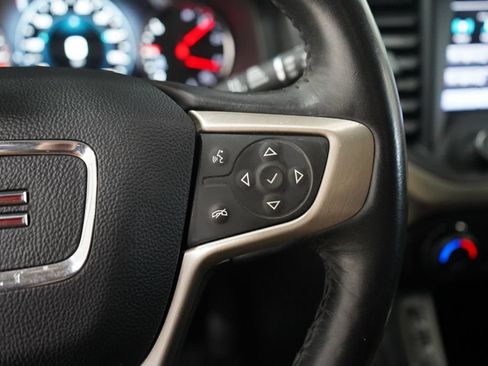 Used 2017 GMC Acadia Denali w/ Technology Package AWD/4WD image 23