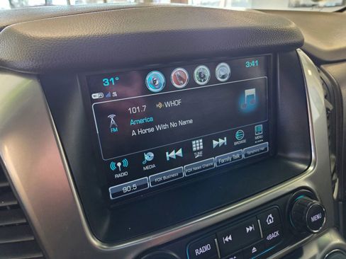 Used 2019 Chevrolet Tahoe LT w/ Luxury Package image 30