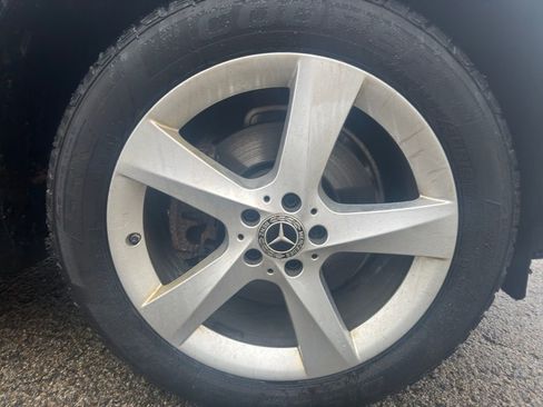 Used 2018 Mercedes-Benz GLE 350 4MATIC image 9