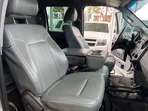 Used 2014 Ford F450 XL w/ Power Equipment Group image 17