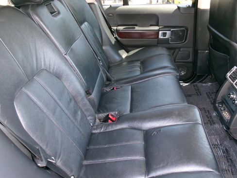 Used 2008 Land Rover Range Rover HSE AWD/4WD image 17