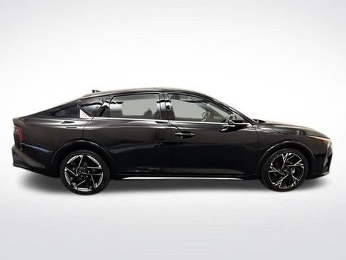 Certified 2025 Kia K4 EX w/ GT-Line Sunroof Package FWD image 4