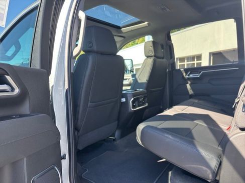 New 2026 GMC Sierra 2500 SLT w/ SLT Premium Package image 34