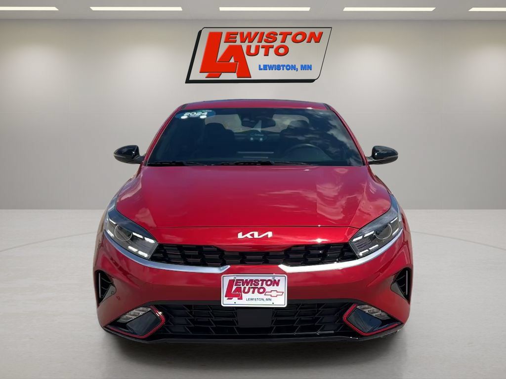 Used 2024 Kia Forte GT-Line w/ GT-Line Premium Package FWD image 8