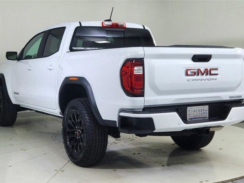 New 2026 GMC Canyon Elevation RWD image 5