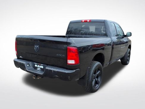 Used 2016 RAM 1500 Express w/ Black Ram 1500 Express Group AWD/4WD image 6