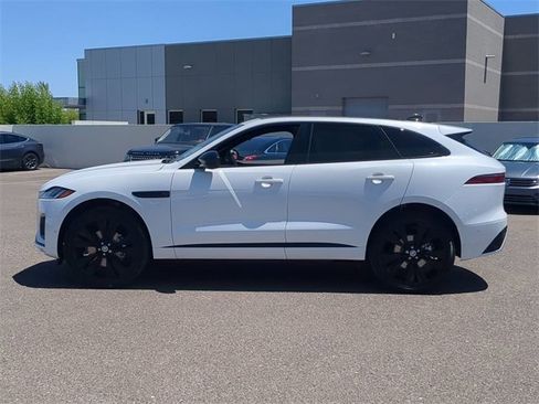 New 2025 Jaguar F-PACE R-Dynamic S image 22