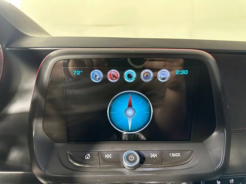 Used 2018 Chevrolet Camaro ZL1 RWD image 27
