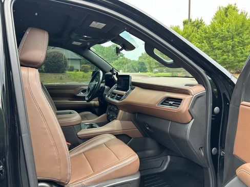 Used 2021 Chevrolet Tahoe High Country w/ Technology Package AWD/4WD image 55