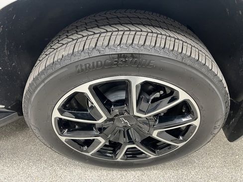 Used 2025 Chevrolet Tahoe RST w/ RST Capability Package image 16