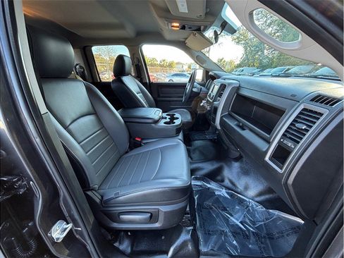 Used 2024 RAM 1500 Tradesman image 29