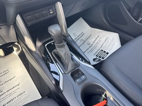 Certified 2022 Toyota Corolla Cross LE FWD image 26