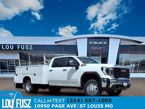 New 2026 GMC Sierra 3500 Pro w/ Convenience Package AWD/4WD image 1
