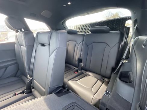 Certified 2025 Audi Q7 3.0T Premium Plus image 13
