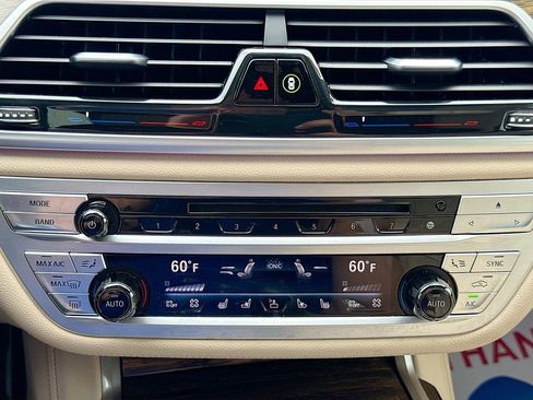 Used 2018 BMW 740i xDrive image 16