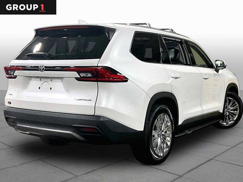 Used 2024 Toyota Grand Highlander Platinum image 13