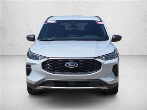 Used 2025 Ford Escape ST-Line FWD image 2