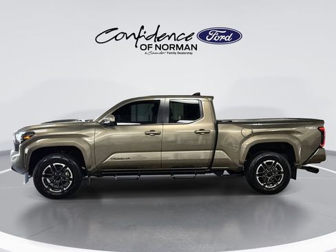 Used 2024 Toyota Tacoma TRD Sport image 5