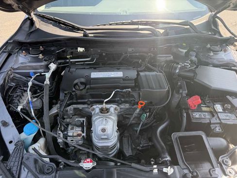 Used 2015 Honda Accord LX image 22