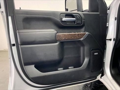 Used 2020 GMC Sierra 3500 Denali w/ Denali Ultimate Package image 23