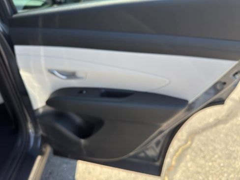 New 2025 Hyundai Tucson SEL image 22