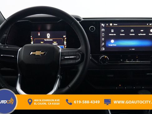 Used 2023 Chevrolet Colorado LT RWD image 5