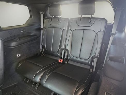 Used 2024 Jeep Grand Cherokee L Overland w/ Luxury Tech Group IV image 22