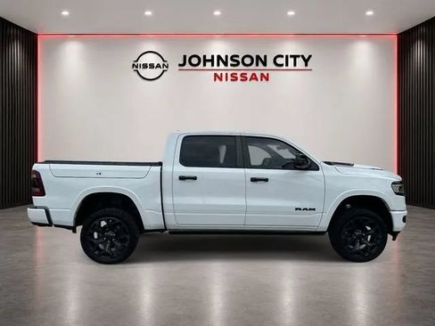Used 2024 RAM 1500 Limited AWD/4WD image 3