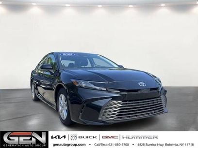 Used 2025 Toyota Camry SE