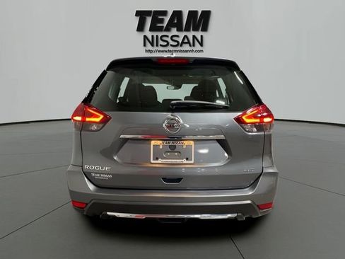 Used 2020 Nissan Rogue S AWD/4WD image 5