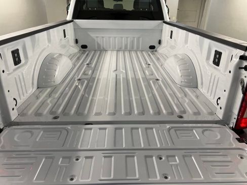 New 2026 Ford F250 XL w/ XL Chrome Package AWD/4WD image 33