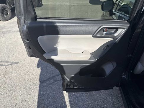 Used 2014 Subaru Forester 2.5i Limited w/ Popular Package #1 image 12