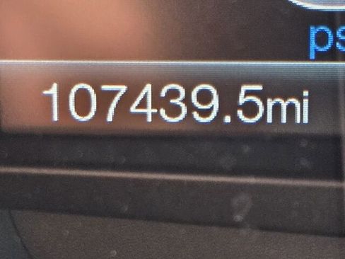 Used 2016 Ford Edge Titanium image 24