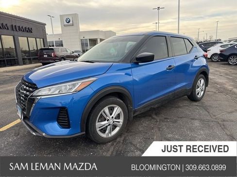 Used 2022 Nissan Kicks S image 7