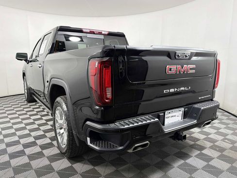 Used 2023 GMC Sierra 1500 Denali w/ Technology Package image 4