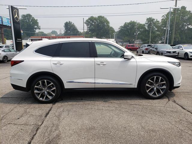 Used 2023 Acura MDX w/ Technology Package AWD/4WD image 5