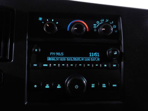 Used 2023 Chevrolet Express 3500 Extended w/ Driver Convenience Package RWD image 41