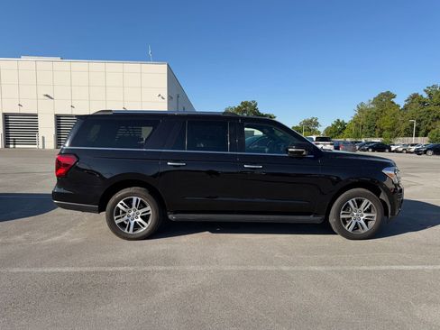 Used 2024 Ford Expedition Max Limited RWD image 5