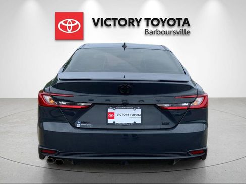 Used 2026 Toyota Camry SE FWD image 4