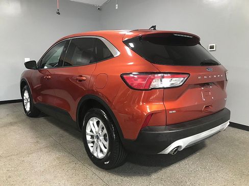 Used 2020 Ford Escape SE AWD/4WD image 5