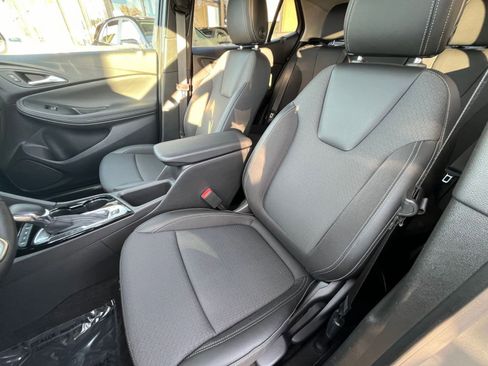 Used 2025 Buick Encore GX Preferred image 36