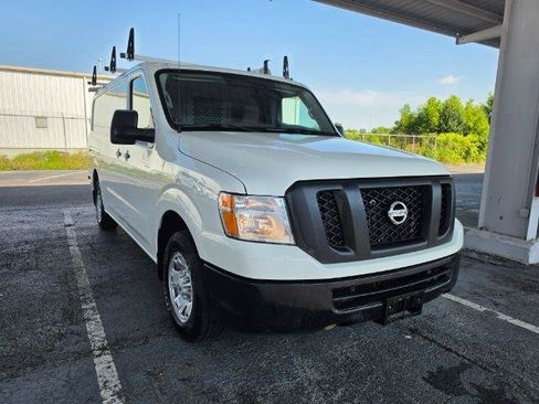 Used 2020 Nissan NV 2500 SV RWD image 4