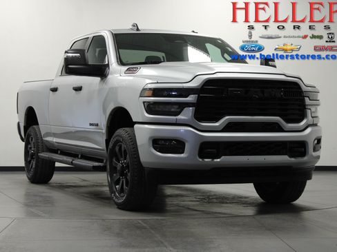 Used 2026 RAM 2500 Big Horn AWD/4WD image 1