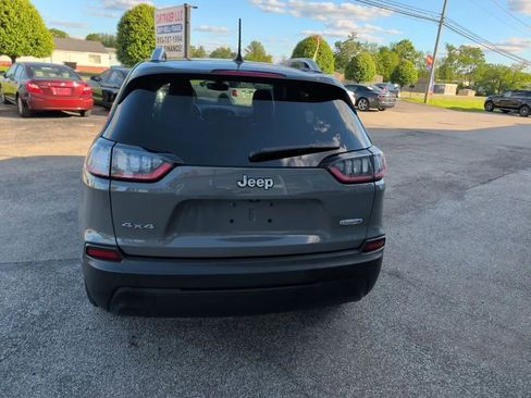 Used 2020 Jeep Cherokee Latitude Plus w/ Comfort/Convenience Group AWD/4WD image 5